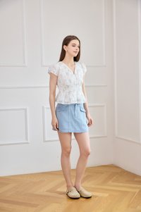 Joy Embroidery Pintuck Floral Top In White