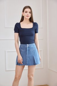 Arleth Ribbed Cotton Top In Navy