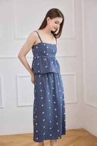 Itzel Elastic Waist Gingham Midi Skirt