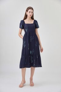 Bennet Botanical Midi Dress In Navy