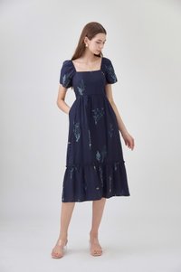 Bennet Botanical Midi Dress In Navy