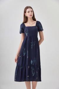 Bennet Botanical Midi Dress In Navy