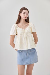 Megara Sweetheart Embroidery Floral Top In Cream