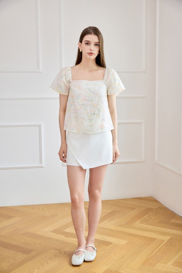 Georgette Fleur Embroidery Top