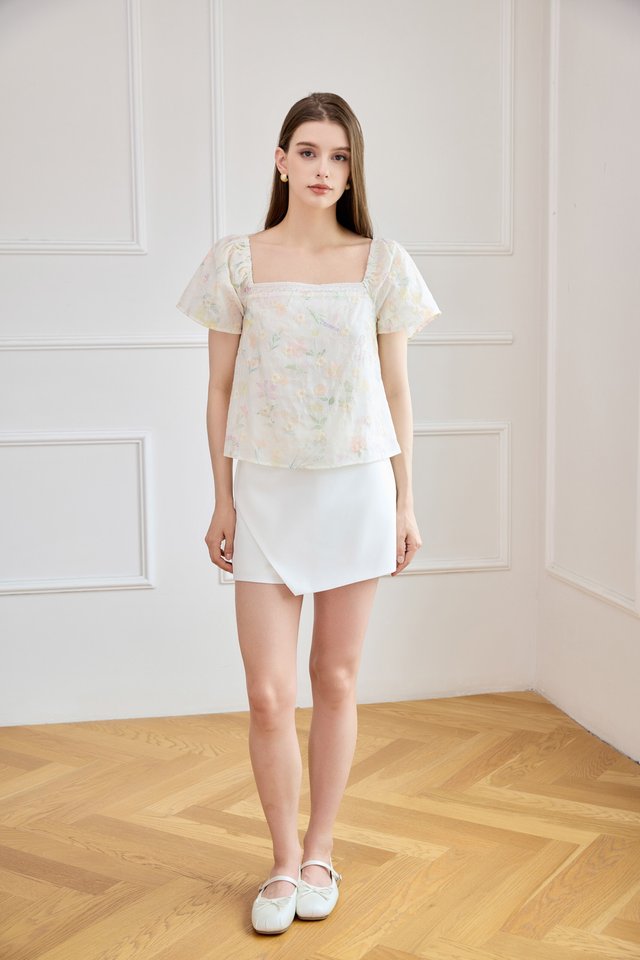 Georgette Fleur Embroidery Top