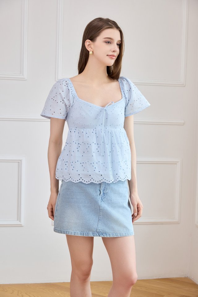 Giulia Eyelet Babydoll Top In Powder Blue