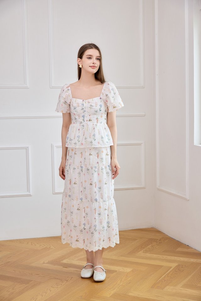 Althea Embroidery Fleur Midi Skirt In White