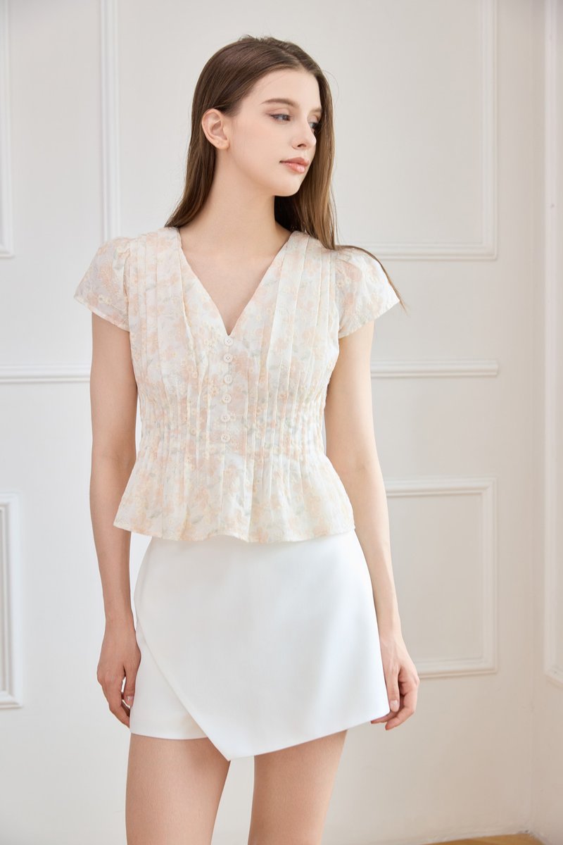 Joy Pintuck Floral Top In Cream