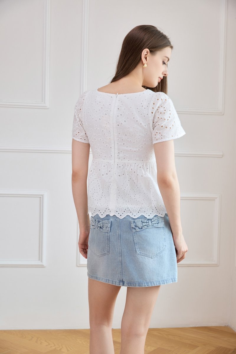 Amora Eyelet Scallop Babydoll Top In White
