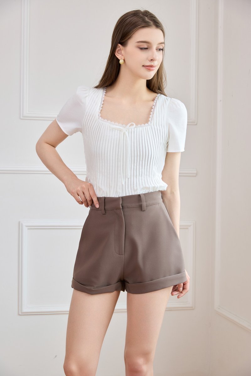 Kehlani High Waisted Short In Brown