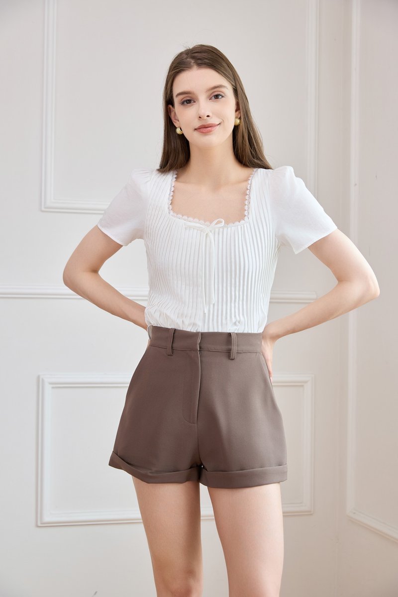 Kehlani High Waisted Short In Brown