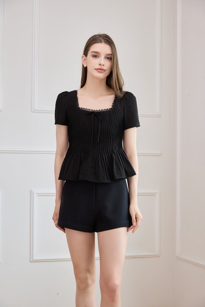 Jones Pintuck Lacey Ribbon Top In Black