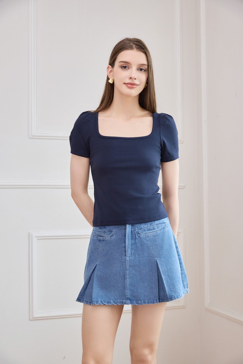 Arleth Ribbed Cotton Top In Navy