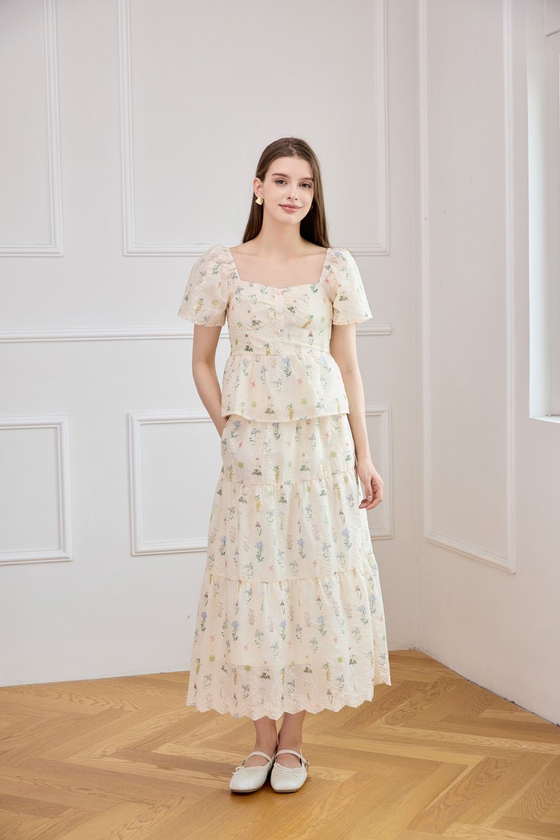 Althea Embroidery Fleur Midi Skirt In Cream
