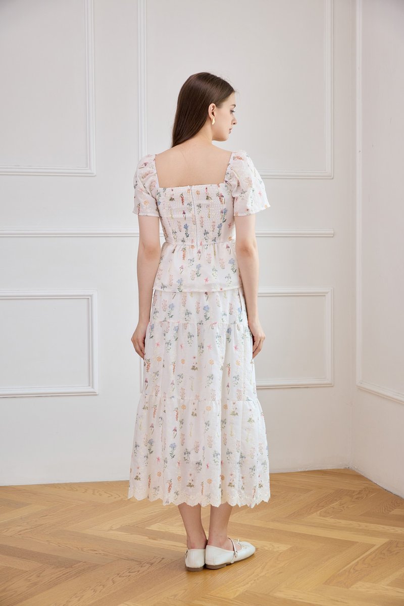 Althea Embroidery Fleur Midi Skirt In White
