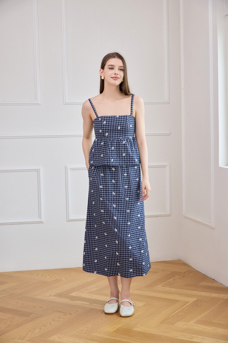 Itzel Elastic Waist Gingham Midi Skirt