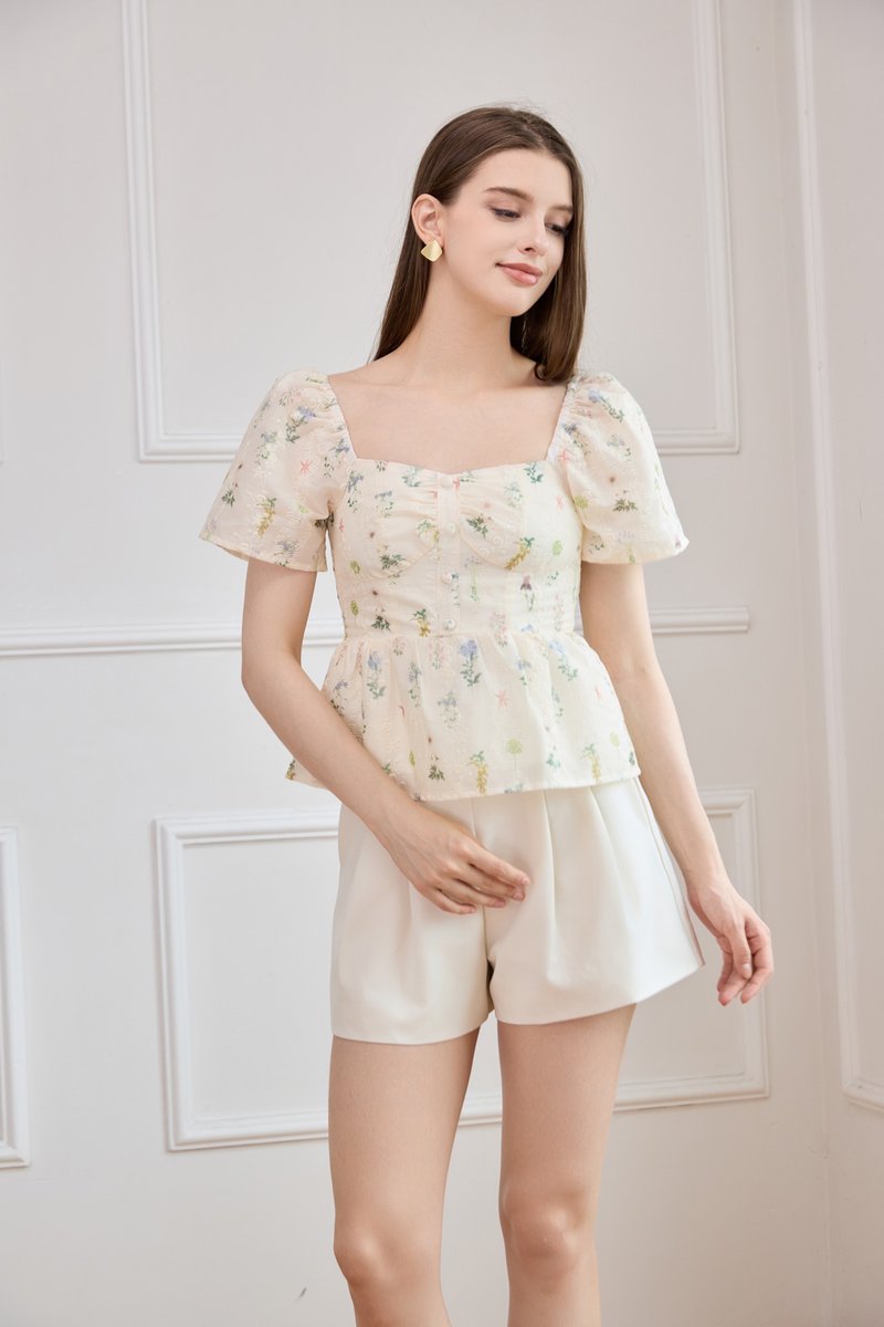 Althea Embroidery Fleur Babydoll Top In Cream