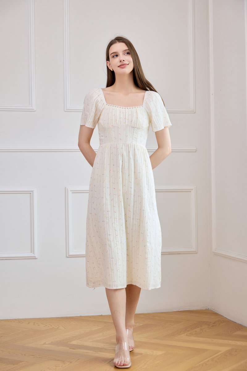 Jazzlyn Crochet Fleur Midi Dress In Cream