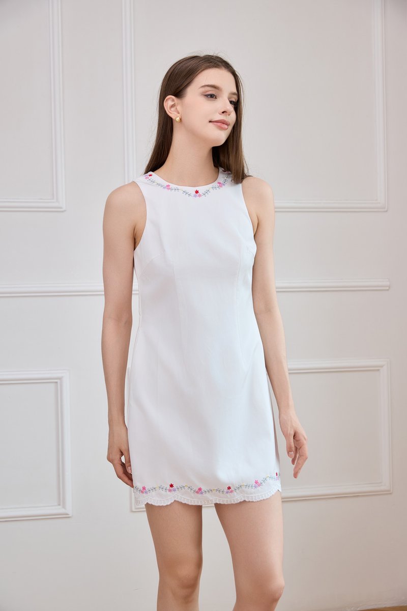 Yuna Cross Stitch Floral Dress In White