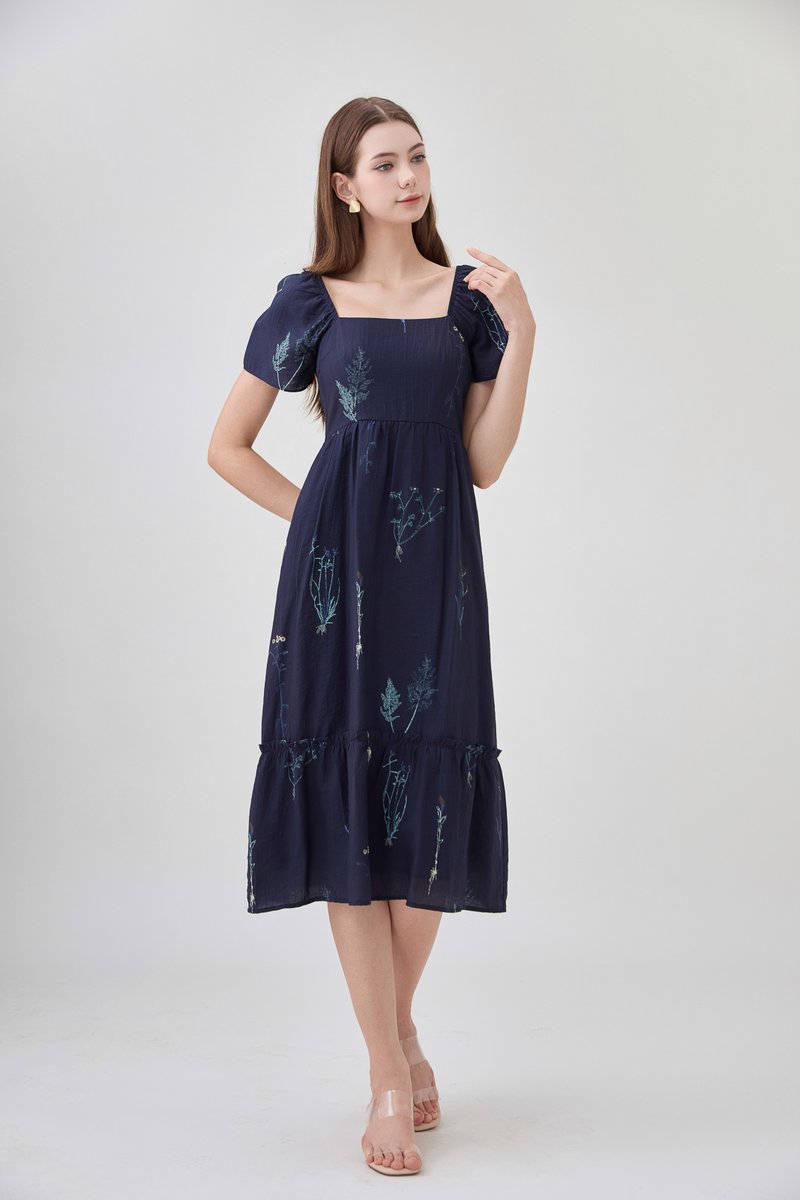 Bennet Botanical Midi Dress In Navy