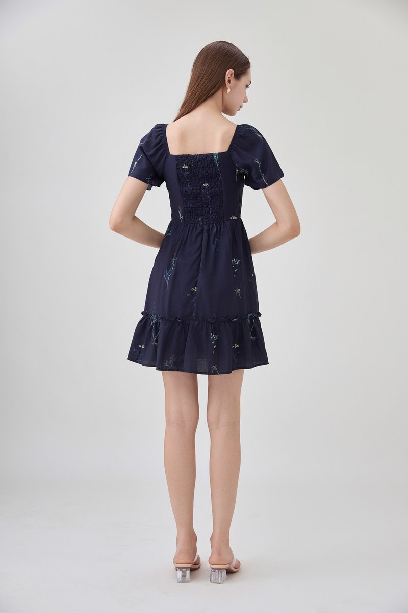 Bennet Botanical Dropwaist Dress In Navy