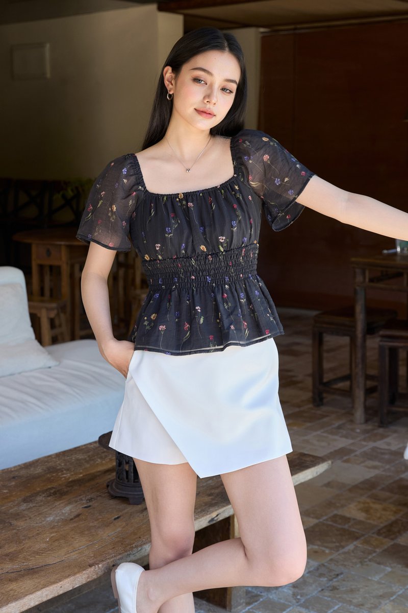 Saige Overlap Basic Skort In White