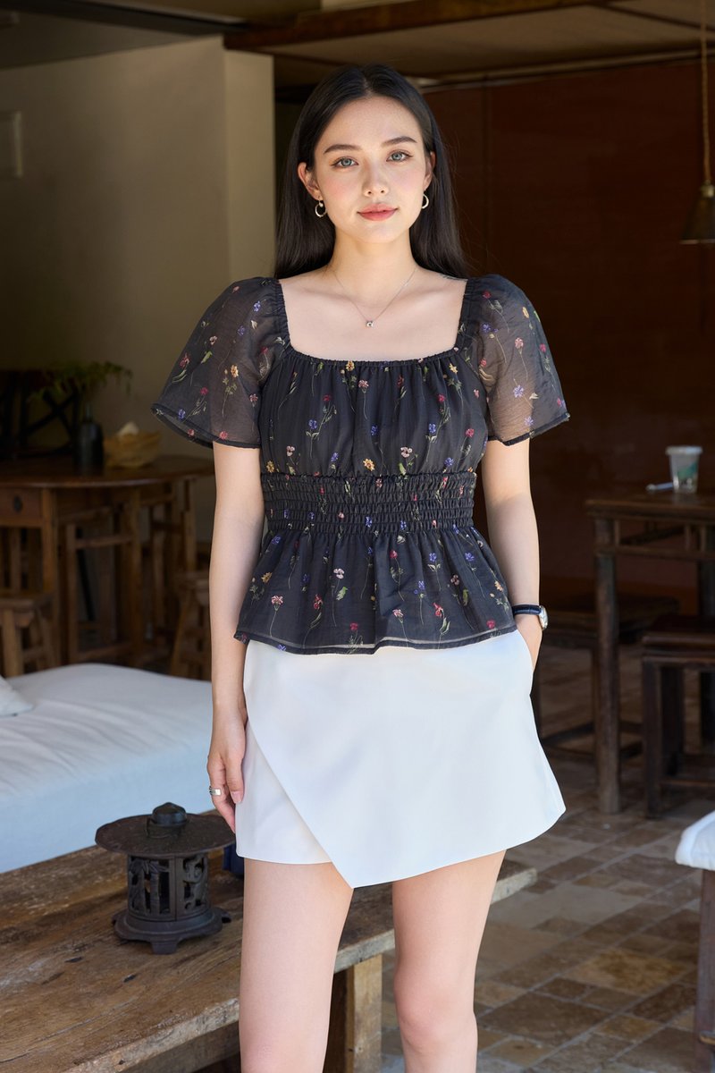Saige Overlap Basic Skort In White