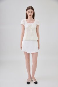 Coletta Eyelet Pintuck Ribbon Top In Cream