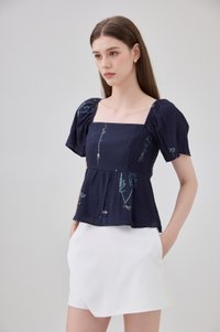 Bennet Botanical Flutter Top In Navy