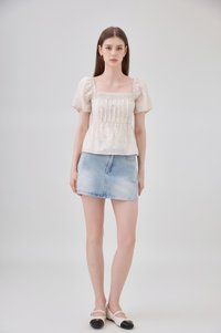 Antonella Pintuck Babydoll Top In Cream