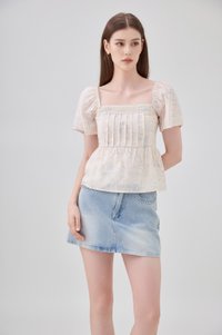 Antonella Pintuck Babydoll Top In Cream