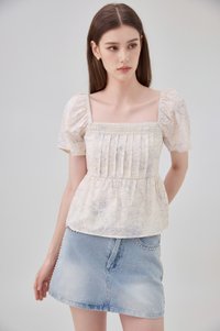 Antonella Pintuck Babydoll Top In Cream