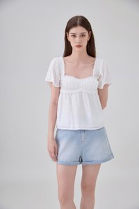 Marlee Textured Pleated Top In White