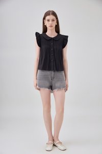 Mariella Textured Peterpan Double Flutter Top In Black