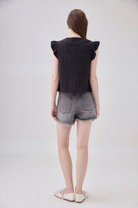 Mariella Textured Peterpan Double Flutter Top In Black