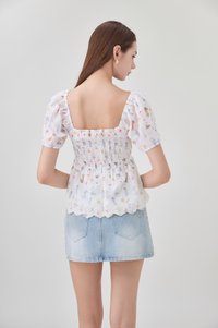 Adelyn Embroidery Sweetheart Ribbon Top In Meadow Floral