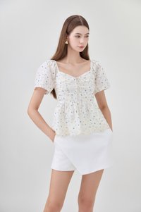 Adelyn Embroidery Sweetheart Ribbon Top In Blue Wildflower