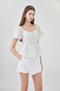 Adelyn Embroidery Sweetheart Ribbon Top In Blue Wildflower
