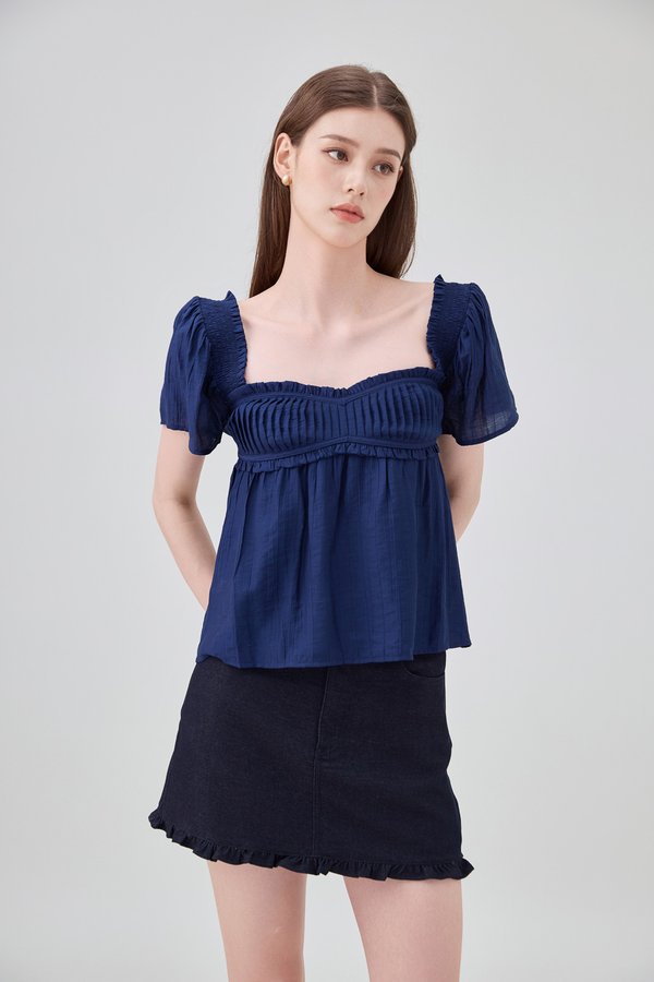 Marlee Textured Pleated Top In Navy
