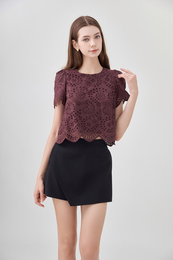 Delilah Eyelet Scallop Top In Brown