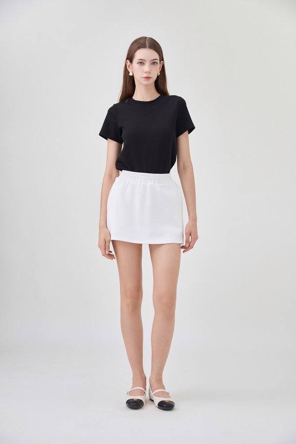 *GLACIER* Eliora Everyday Elastic Waist Skort In White
