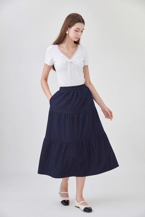 Lyla Elastic Waist Tiered Midi Skirt In Dark Wash