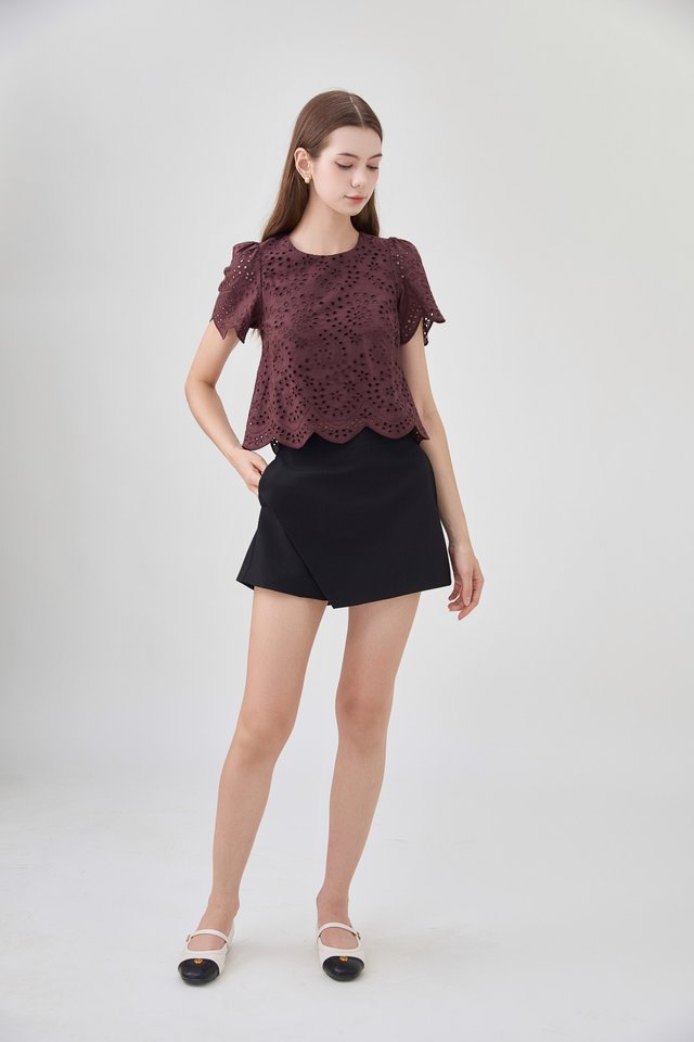 Delilah Eyelet Scallop Top In Brown
