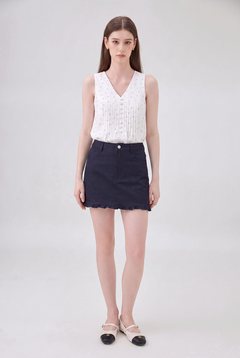 Bexley Ruffles Hem Denim Skort in Dark Wash