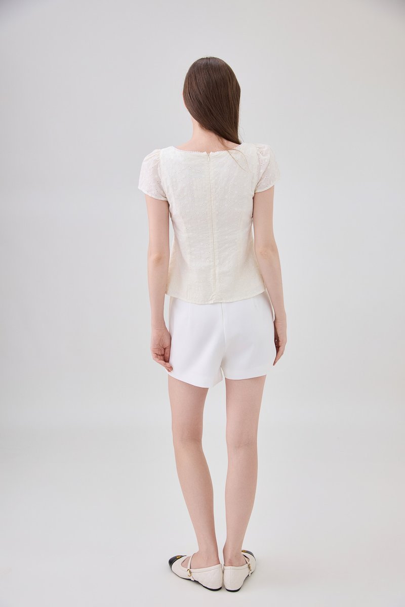Coletta Eyelet Pintuck Ribbon Top In Cream