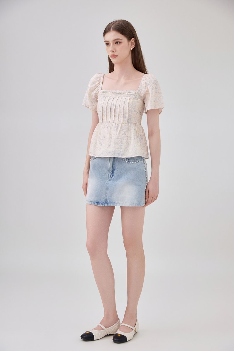 Antonella Pintuck Babydoll Top In Cream