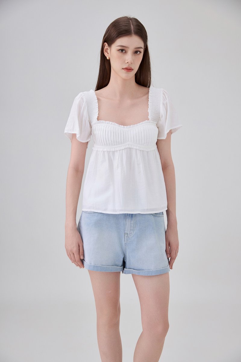 Marlee Textured Pleated Top In White