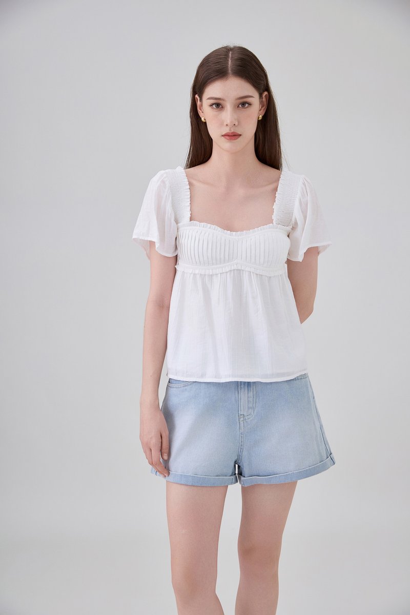 Marlee Textured Pleated Top In White