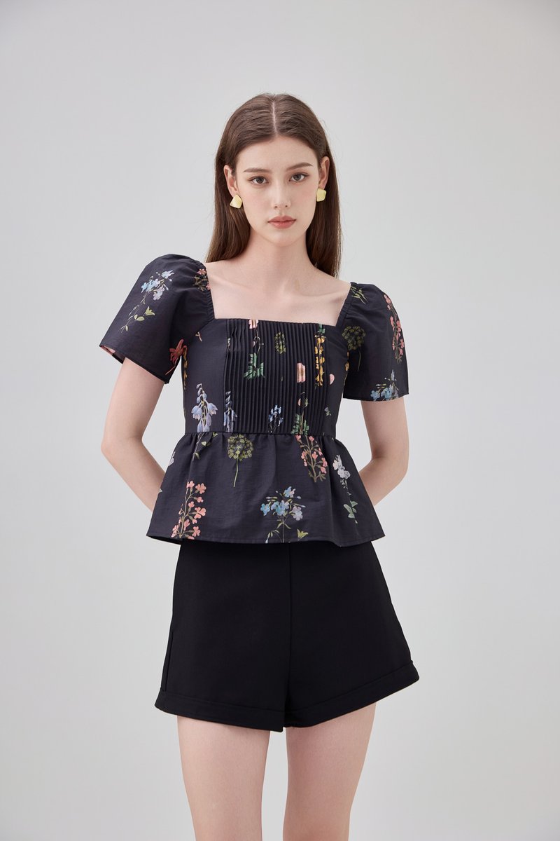 Chaya Botanical Garden Pintuck Babydoll Top In Black