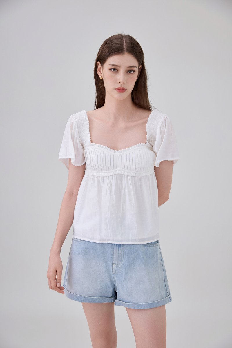 Marlee Textured Pleated Top In White